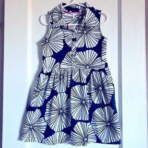 2/$20 or 3/$25 navy & white flower design 4T sleeveless button up cotton dress.